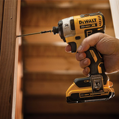 DEWALT 20V MAX CORDLESS IMPACT SCREWDRIVER DCF887M2