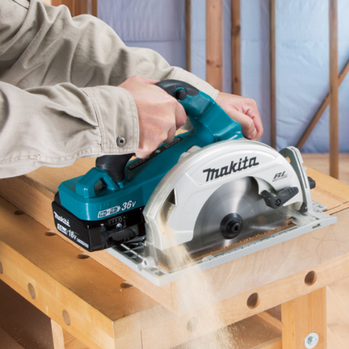 MAKITA CORDLESS CIRCULAR SAW 7.1/4 36V BL MOTOR DHS781Z